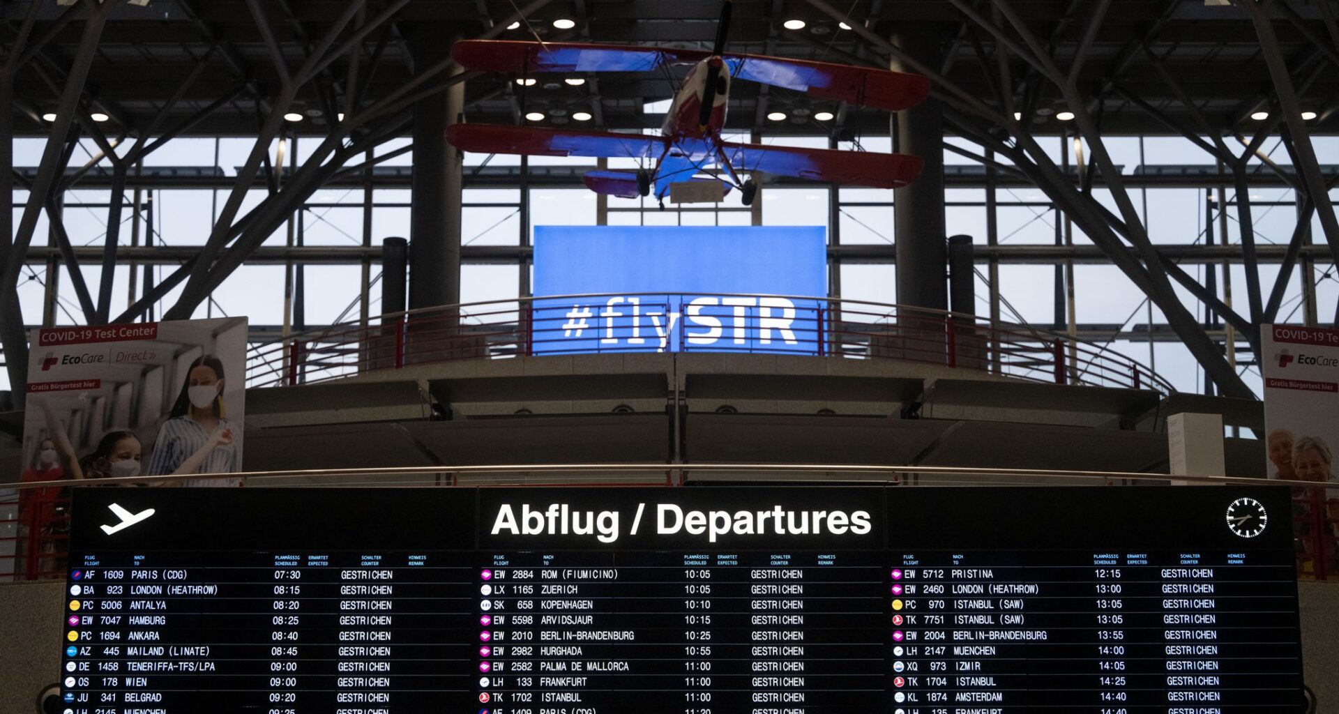 Nickerchen am Terminal: Neue Schlafkabinen in Stuttgart - Baden-Württemberg