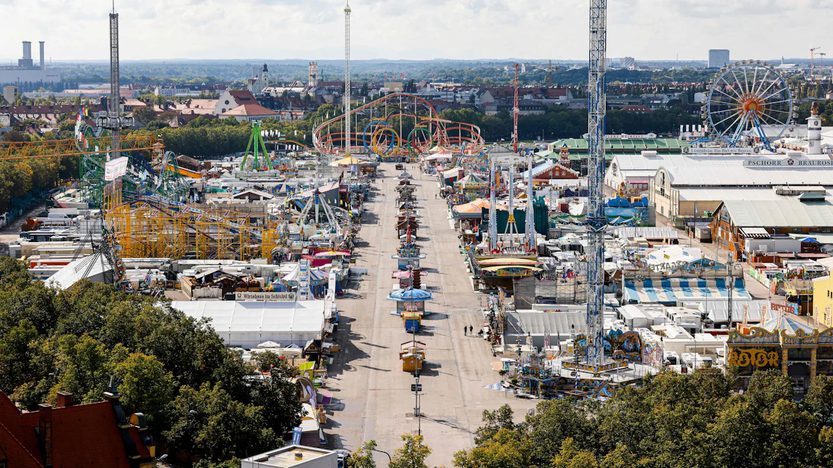 Oktoberfest-News 2025: Bisher kein Sprengstoff-Fund – Wiedereröffnung am Mittwoch weiter unklar - München