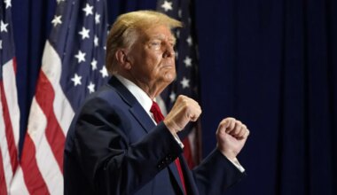 Trump will Kapitol-Randalierer begnadigen - Politik