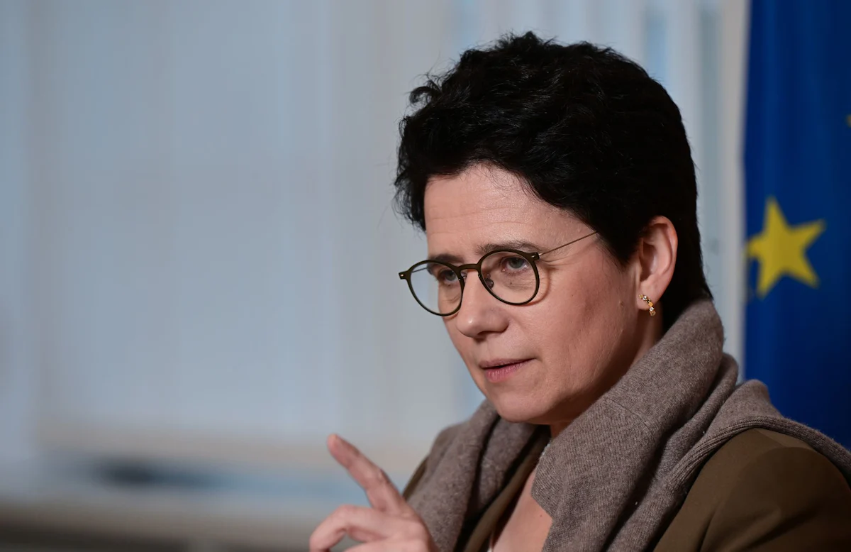 Migration - Justizministerin fordert lebenslange Einreisesperre - Panorama