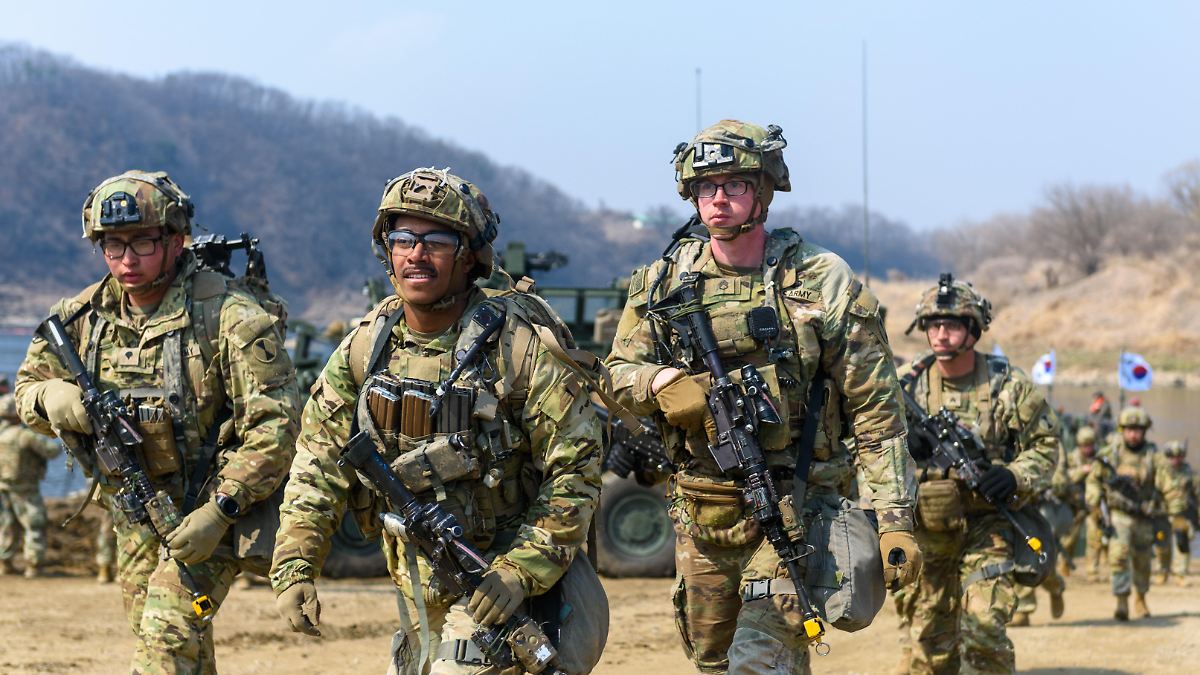 Für Gehälter von Soldaten: Trump: "Ein Freund" spendet US-Regierung 130 Millionen Dollar