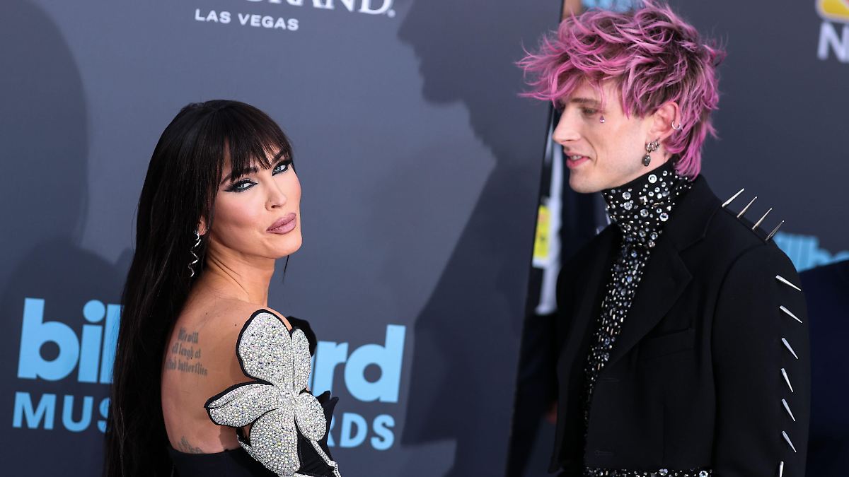 "Verhalten sich wie ein Paar": Megan Fox und MGK sollen wieder zusammen sein