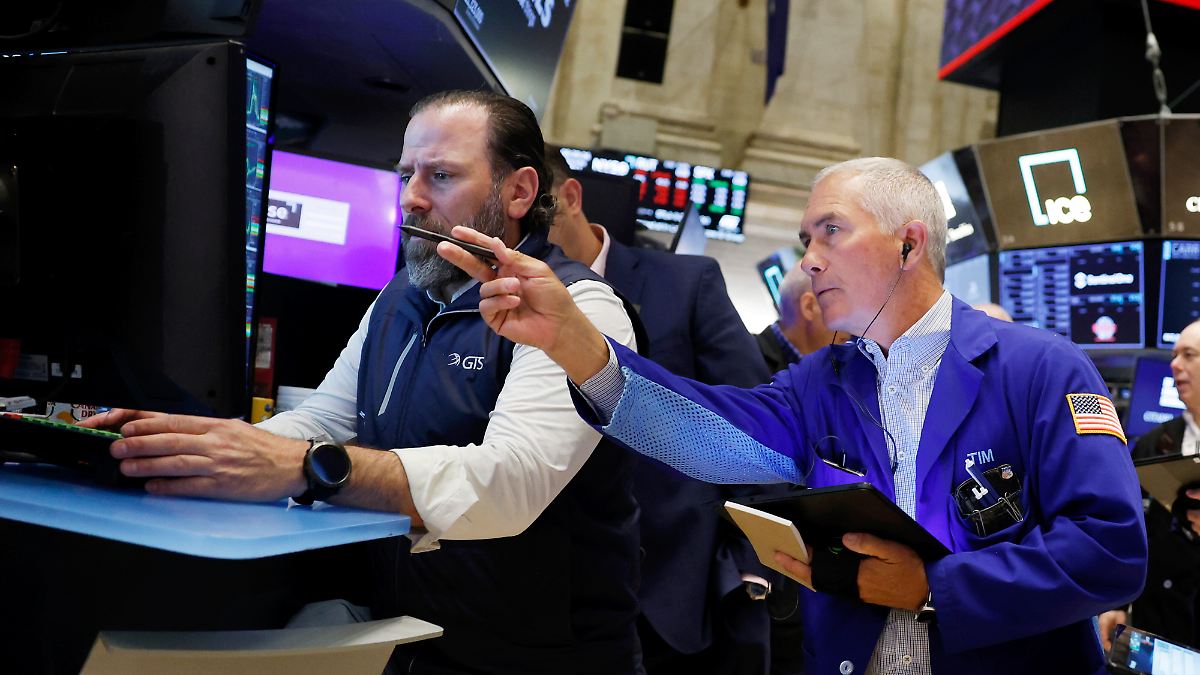 Microsoft und Navan enttäuschen: Hohe KI-Ausgaben belasten Kurse der Wall Street