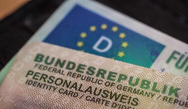 Für Menschen über 24: Personalausweis soll teurer werden
