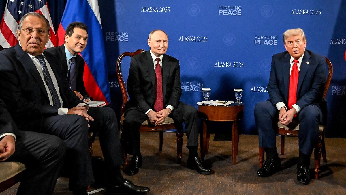 Ist "eine radikale Änderung": Lawrow wirft Trump "Sinneswandel" im Ukraine-Krieg vor