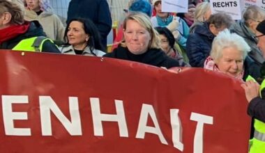 Stadtbild-Zoff: SPD-Fraktionsvize demonstriert in erster Reihe gegen Merz | Politik