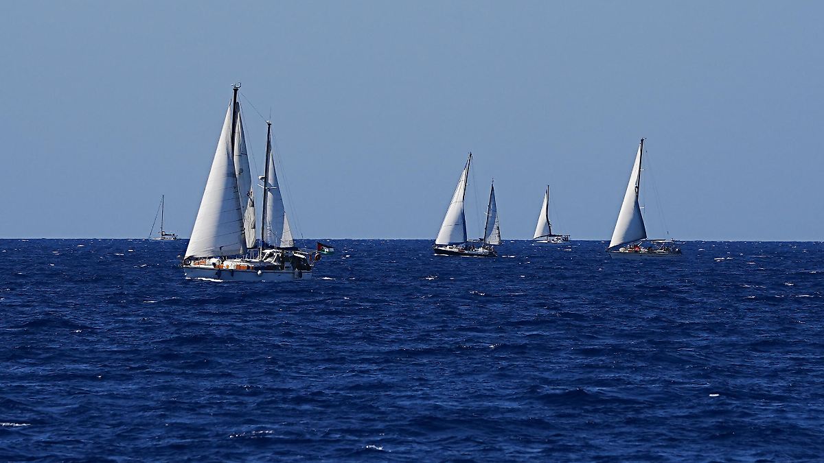Israel stoppt erste Boote aus Gaza-Flottille mit Manövern