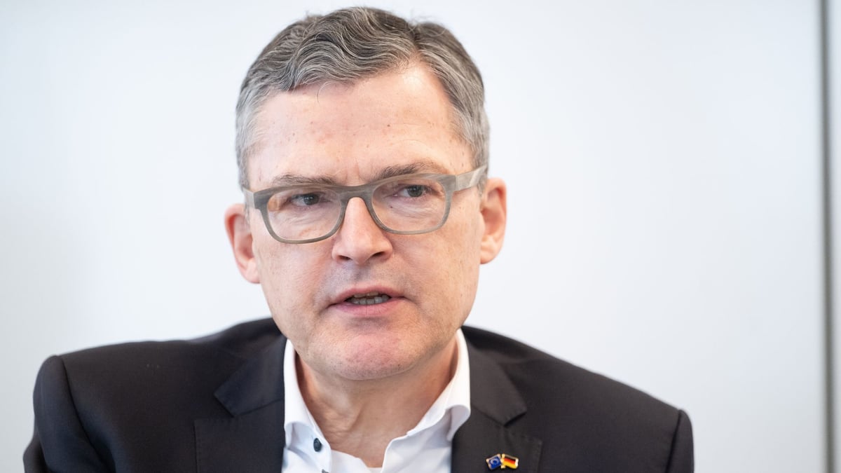Kiesewetter fordert Auslösung des Spannungsfalls