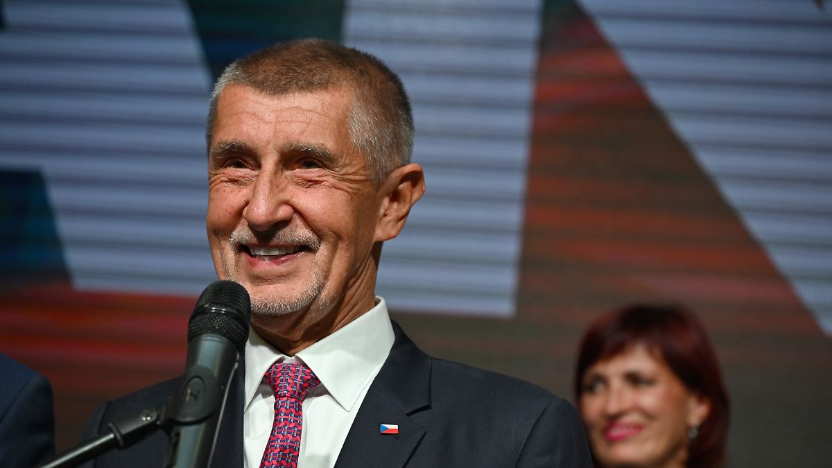 Mehrheit mit Kleinparteien: Babis will mit ANO in Tschechien allein regieren