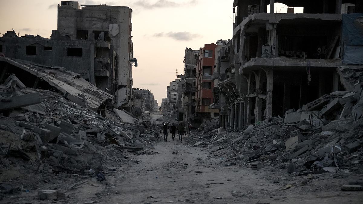 Überreste von 19 Menschen fehlen: Hamas: Bergung weiterer Geisel-Leichen braucht Zeit
