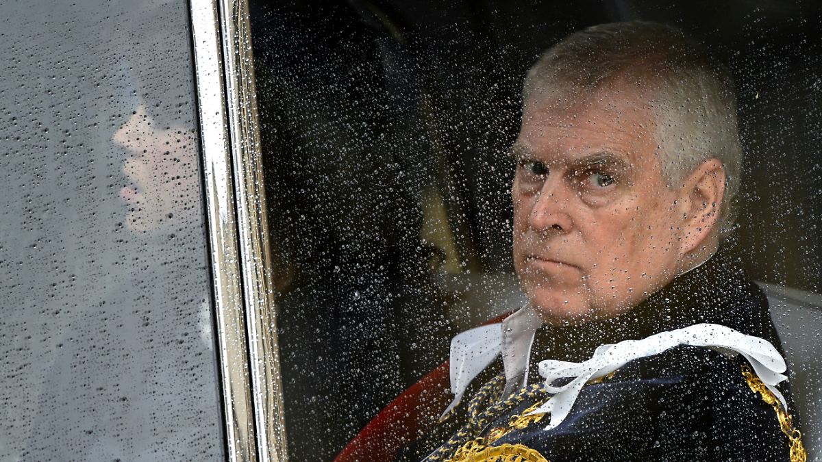 Dramatische Szenen im Königshaus: Charles und William setzten Prinz Andrew massiv unter Druck