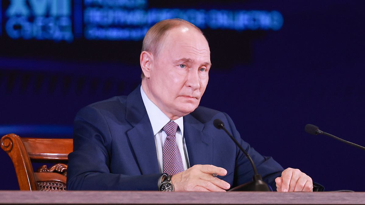 "Keine bedeutende Wirkung": Putin spielt Auswirkungen neuer US-Sanktionen herunter
