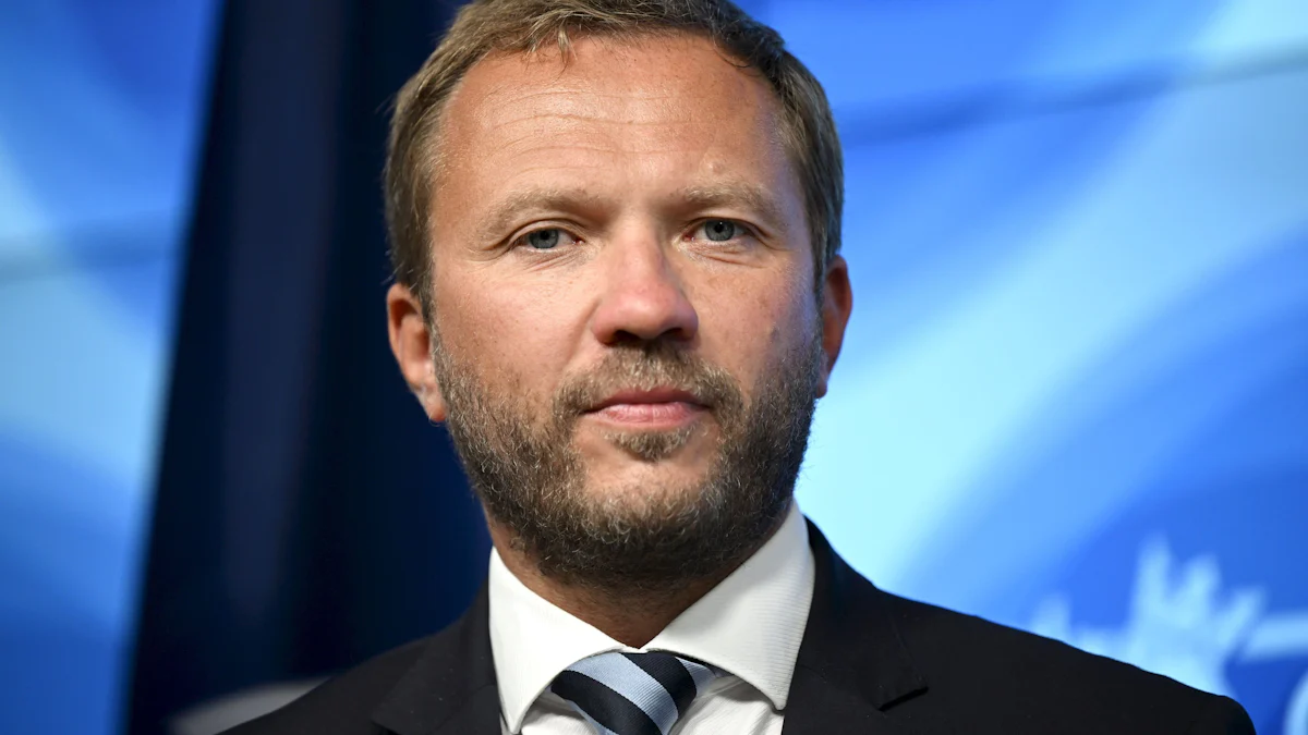 Ukraine News: Estnischer Außenminister rechnet mit weiteren Provokationen Russlands - Politik