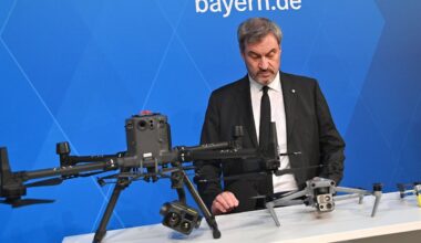 Gesetzentwurf: Söders Polizei bekommt bewaffnete Drohnen | Politik