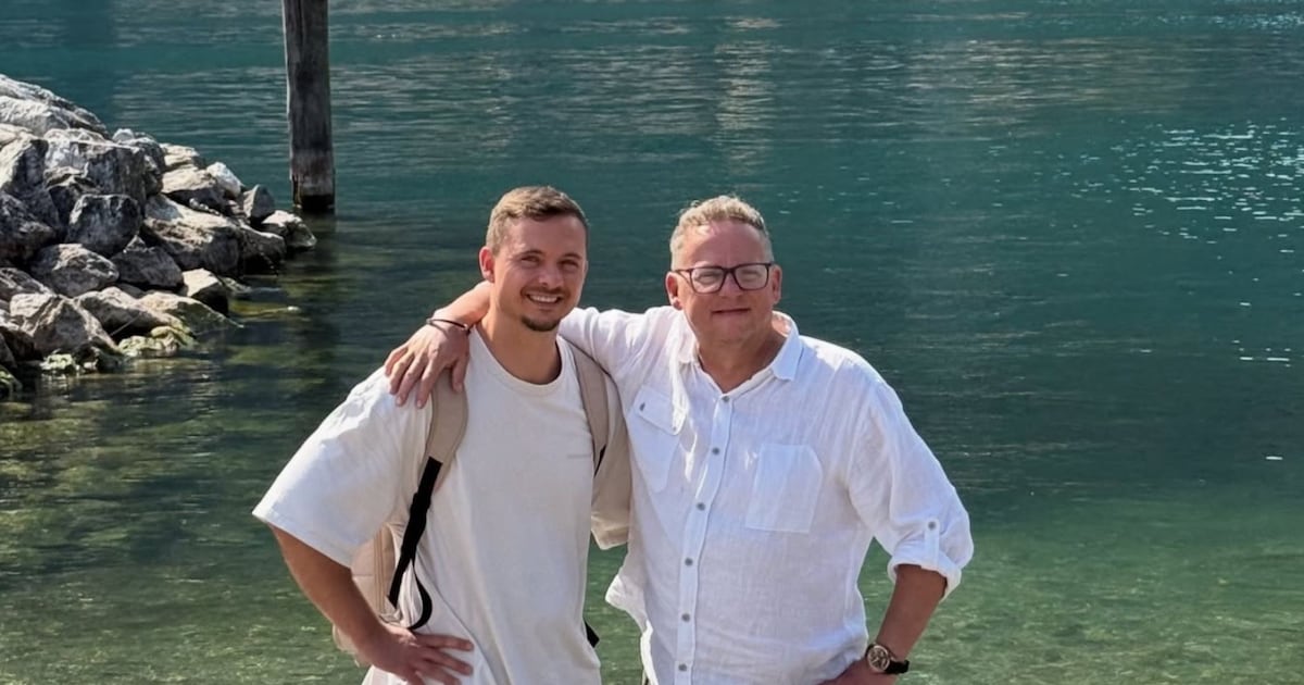 Nächster Schicksalsschlag: FitnessOskar trauert um seinen Vater