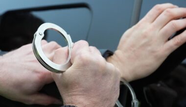 Polizeieinsatz in Gelsenkirchen-Buer: Mann beißt Polizistin