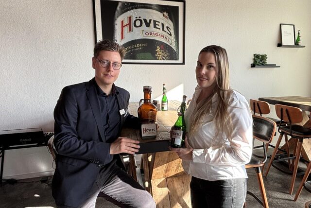 Jürgen und Lucy Mohr in der Hövels-Lounge.