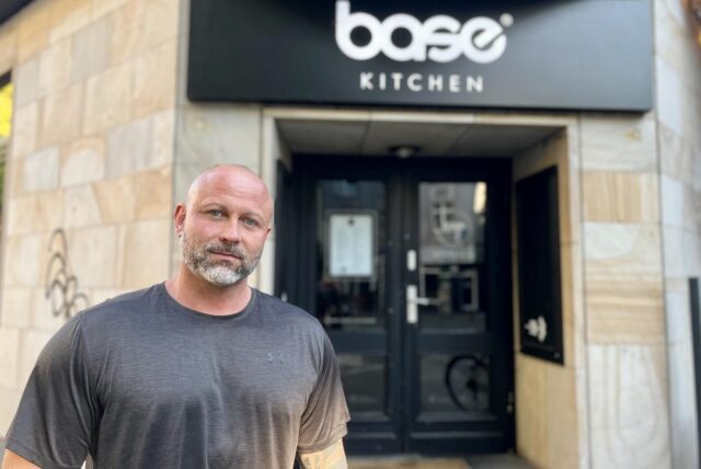 Jan Rozanka ist der Geschäftsführer des Dortmunder Restaurants Base.Kitchen im Kreuzviertel.