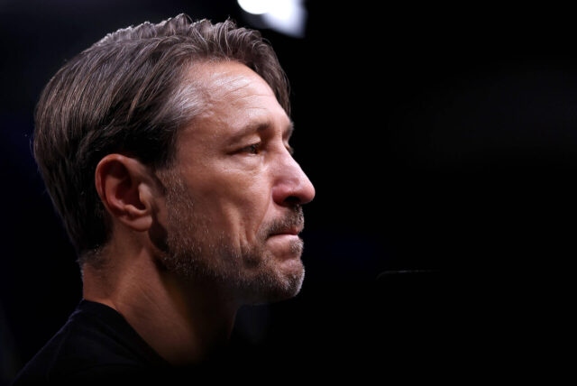 Niko Kovac schaut zur Seite.