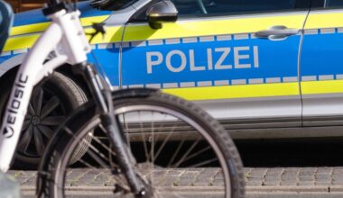 Autofahrer erfassen Kinder und flüchten 