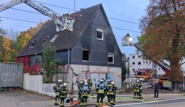Brand am Brackeler Hellweg in Dortmund: Straße gesperrt