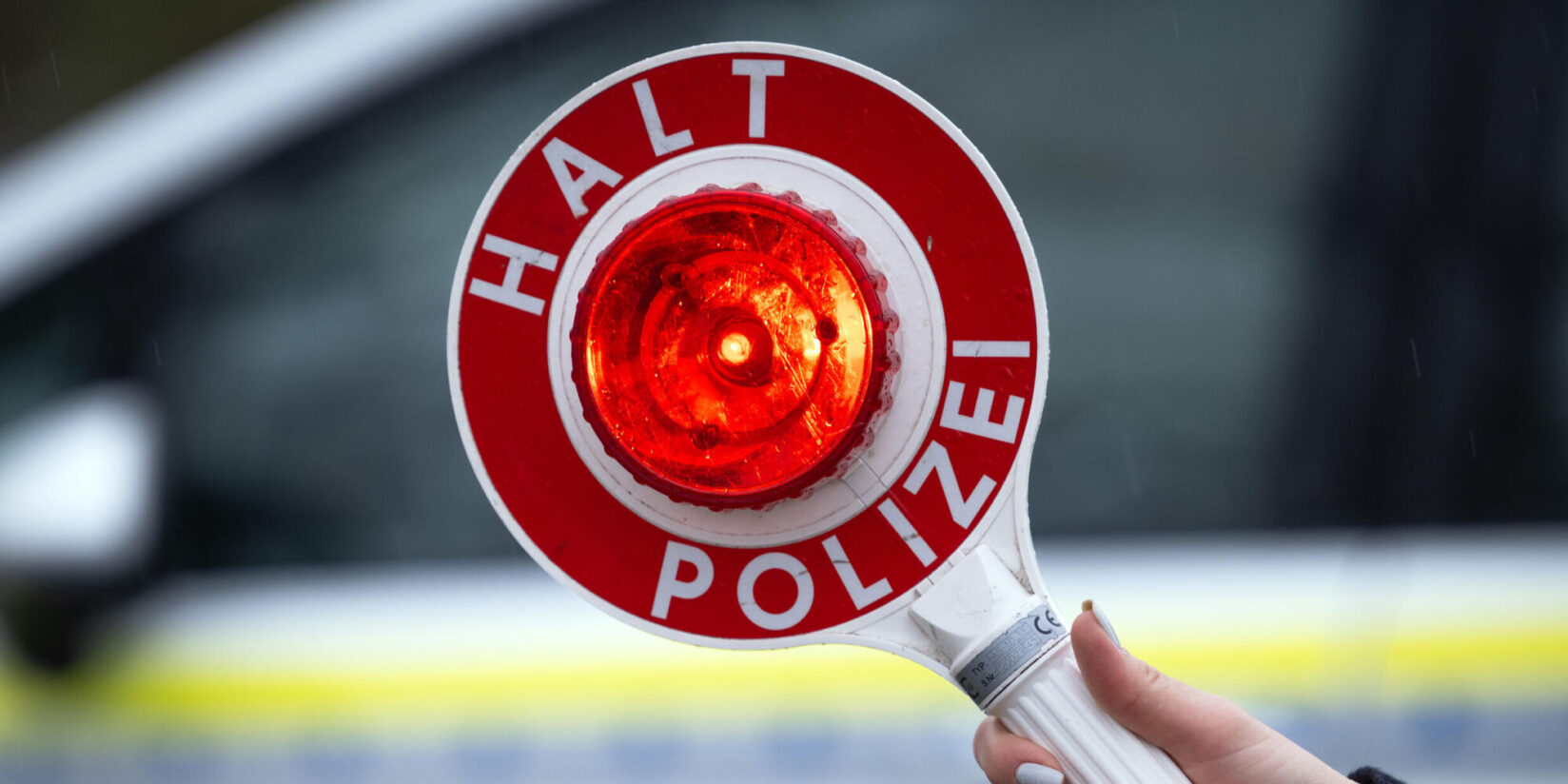 Fahrerflucht am Schalke-Stadion: Polizei Gelsenkirchen ermittelt