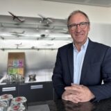 Ludger van Bebber ist seit 2020 Geschäftsführer des Dortmunder Flughafens. Er hat innerhalb der vergangenen fünf Jahre zahlreiche Krisen durchgestanden.