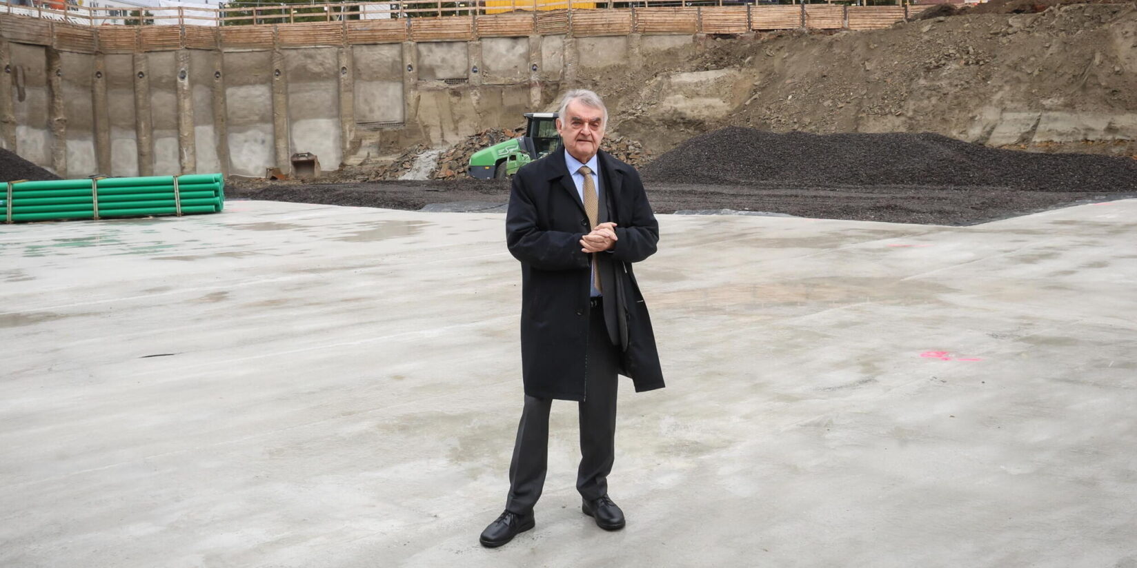 Polizei-Neubau in Dortmund: NRW-Innenminister Reul besucht Mega-Baustelle