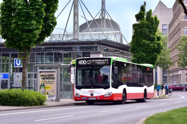 Ein Bus der neuen Linie 400 in Dortmund