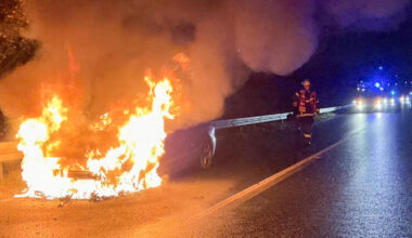 Autobrand in Dortmunds Nordosten – Fahrer handelt vorbildlich