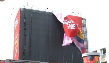 Sturmwarnung Dortmund: Werbeplakat am Hauptbahnhof abgerissen