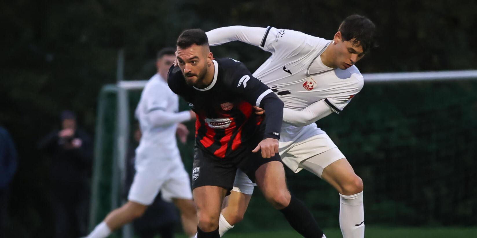 Türkspor Dortmund siegt 4:2 gegen RW Ahlen in der Oberliga Westfalen