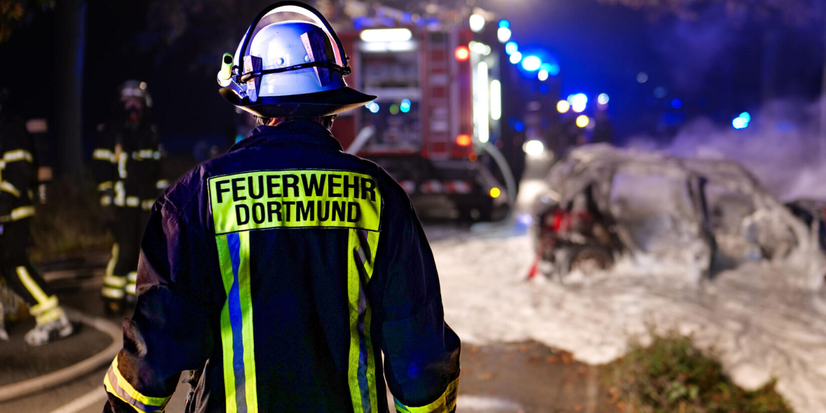 Neue Staffel „Feuer & Flamme“ begleitet Feuerwehr Dortmund bei ihren Einsätzen