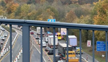 Unfall auf der A45 kurz vor der Abfahrt Dortmund-Süd: Ein Fahrstreifen zeitweise gesperrt