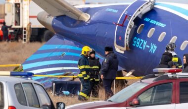 Putin gibt Abschuss von Flugzeug in Kasachstan zu | Politik
