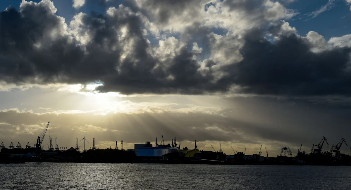 Wetter - Herbstwetter im Norden: Erst mild, dann Regen - Panorama