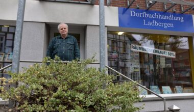 Herr Veltmann sagt „Tschüss“ – Buchhandlung in Ladbergen schließt