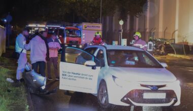 Auf dem Heimweg vom BER: Kreuzungs-Crash nach den Flitterwochen | Regional