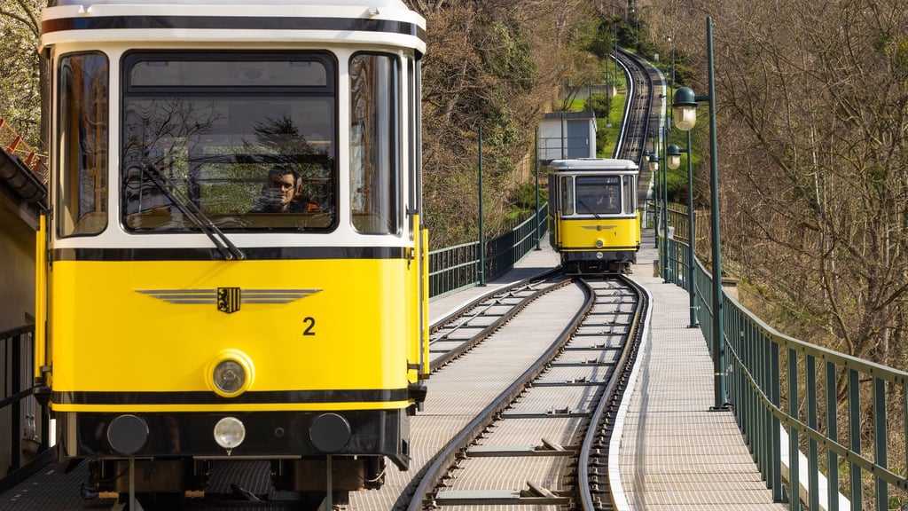 Dresdner Standseilbahn wird 130 Jahre alt