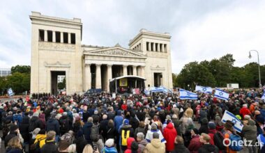 Hunderte setzen in München Zeichen gegen Antisemitismus