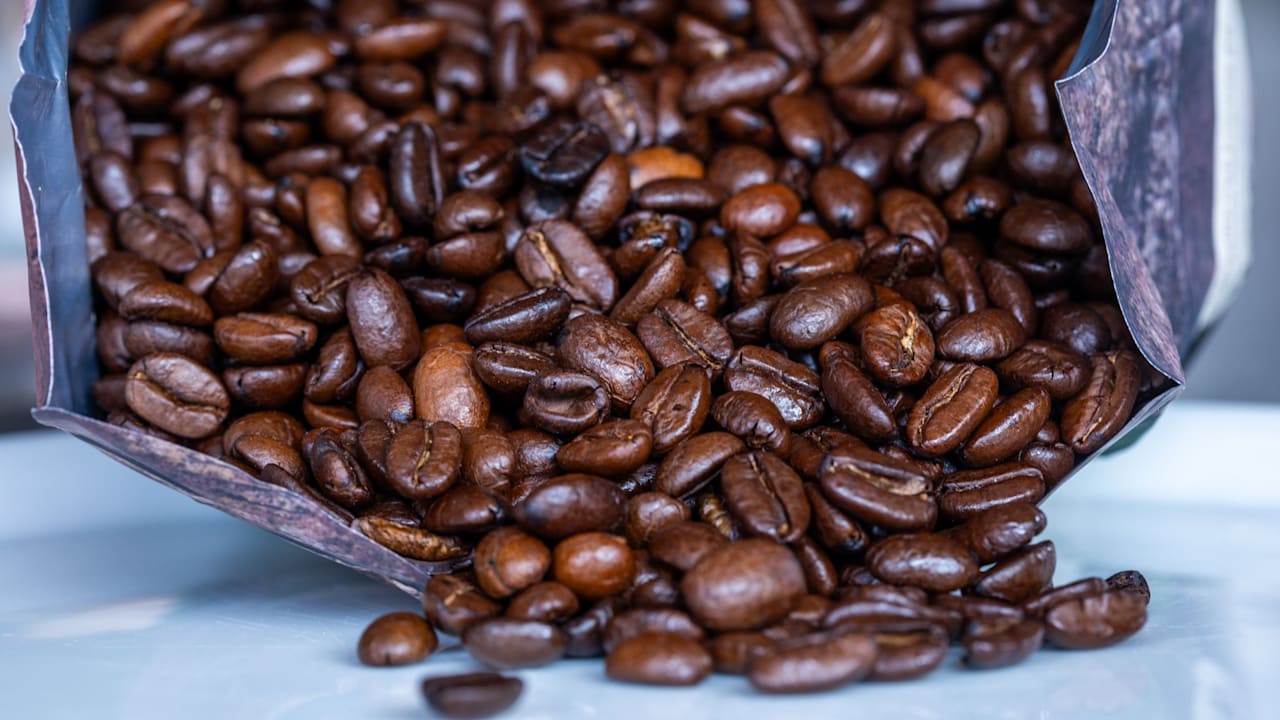 Discounter und Supermärkte senken Kaffee-Preise! | Leben & Wissen