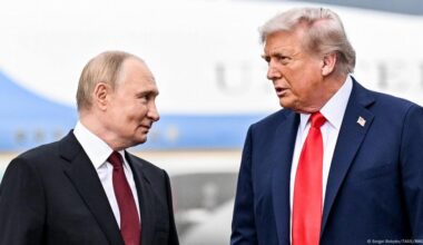 Trump kündigt Treffen mit Putin in Budapest an – DW – 17.10.2025