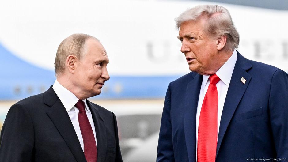 Trump kündigt Treffen mit Putin in Budapest an – DW – 17.10.2025