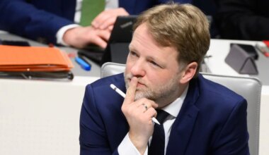 Niedersachsen und Bremen - 441 Millionen Euro mehr – doch Land plant ohne neue Ausgaben - Wirtschaft