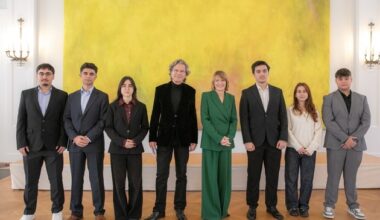 Engagierte Jugendliche aus Wuppertal mit dem CHILDREN JUGEND HILFT Preis in Berlin geehrt