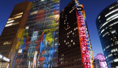 Lichtinstallationen - Berlin probt für das Festival of Lights - Panorama