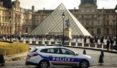 Frankreich: Nach Louvre-Einbruch: Museen weltweit erklären Solidarität