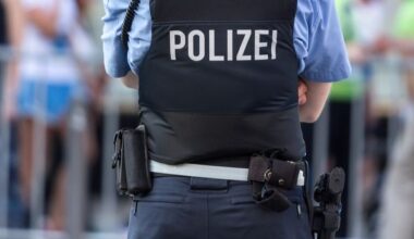Mann pöbelt in Wiesbaden am Rheinufer – Polizei nimmt Begleiterin fest