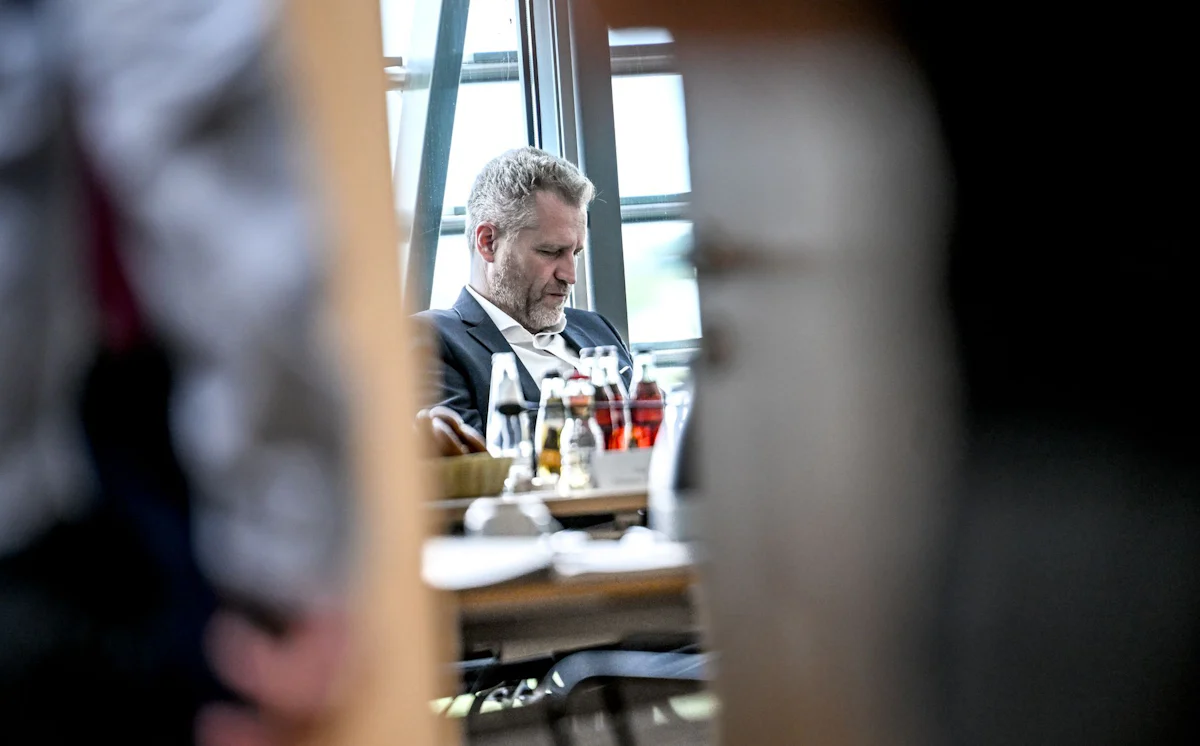Amtsgericht München - Fotomontage als Straftat? AfD-Politiker Bystron vor Gericht - Bayern