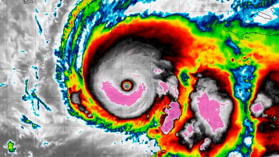 Hurrikan Melissa bedroht Jamaika mit Zerstörung – bewegt sich mit 260 km/h - BILD